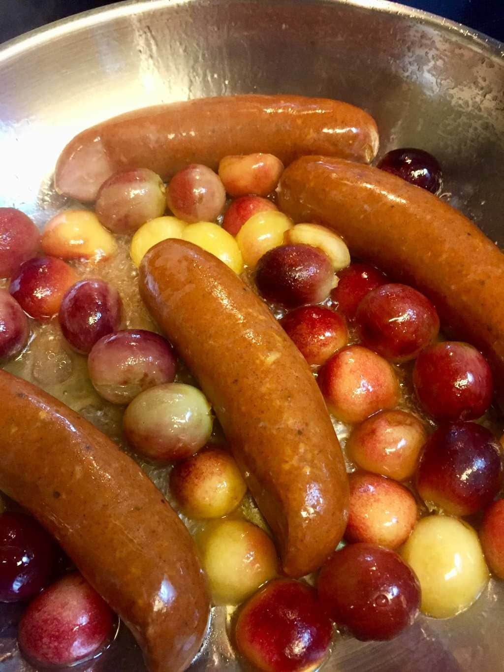 Sausages with Grapes and Cherries