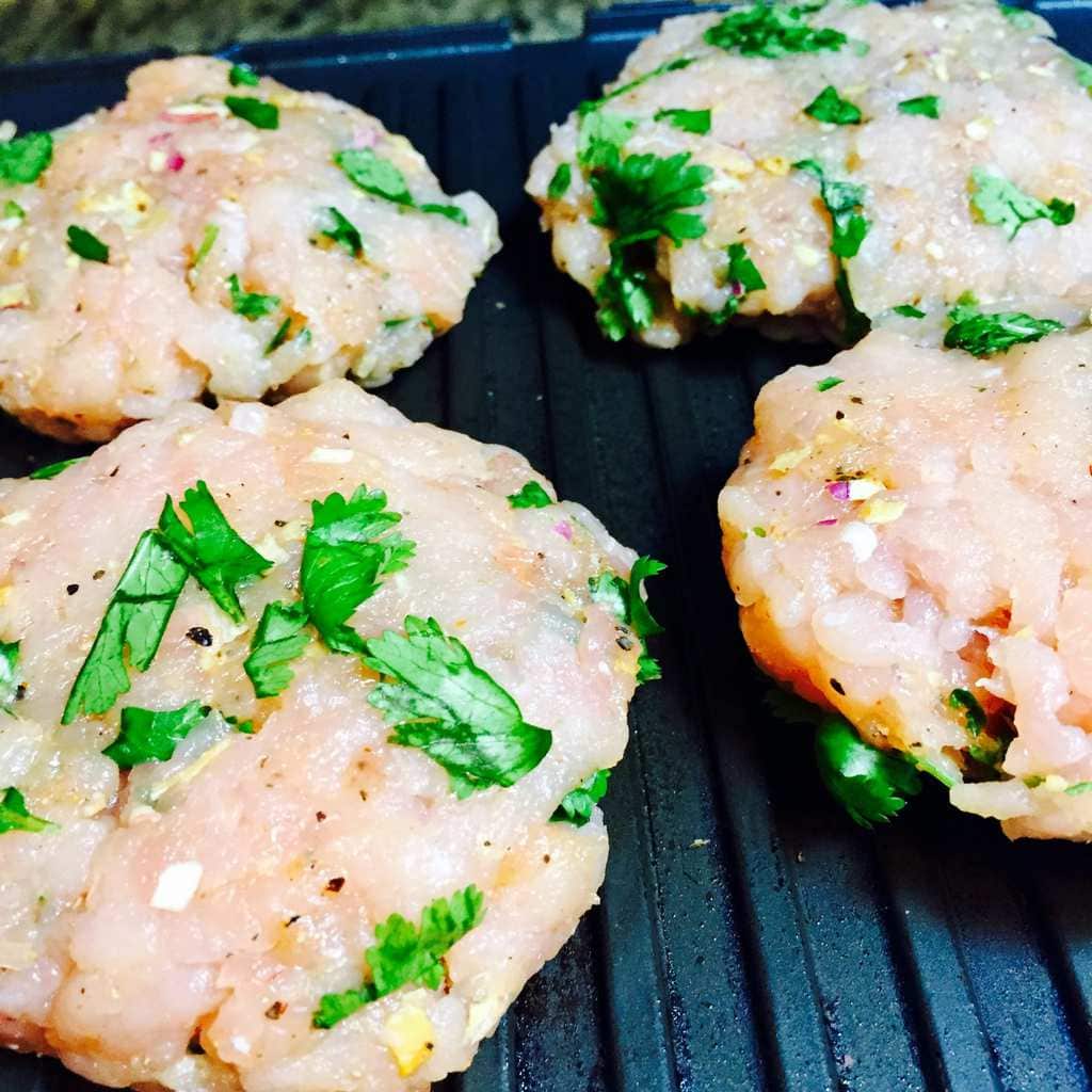 turkey burgers on the grill